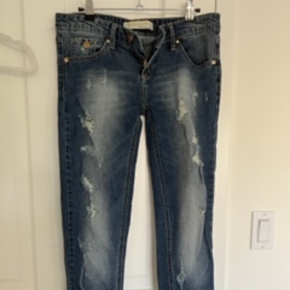 Ripped denim skinny  jeans